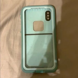 iPhone X life proof frè case